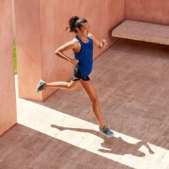 On Running On Tank-T Dames Hardloopshirt - Indigo & Black -On Running 357226 06 d 767852