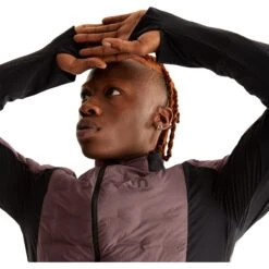 On Running On Climate Herren Jas - Grape & Black 12 On Running On Climate Herren Jas - Grape & Black -On Running on climate jacket men grape black 6 1566955