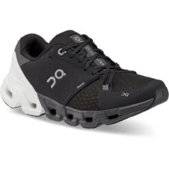 On Running On Cloudflyer 4 Dames Hardloopschoenen - Black & White -On Running on cloudflyer 4 women running shoe black white 6 1324030 1
