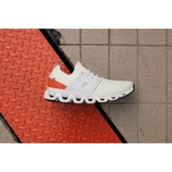 On Running On Cloudswift 3 Hardloopschoenen - Ivory & Flame 16 On Running On Cloudswift 3 Hardloopschoenen - Ivory & Flame -On Running on cloudswift 3 running shoe ivory flame 2 1468917