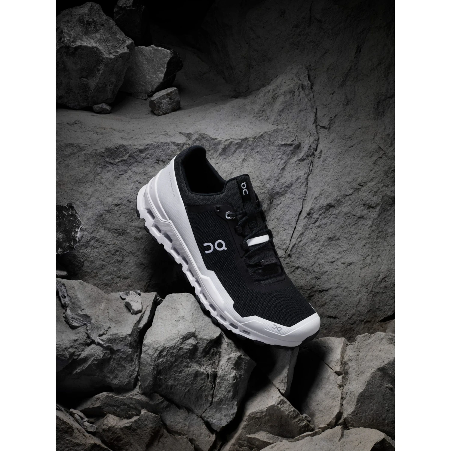 On Running On Cloudultra Dames Trail Running Schoenen - Black & White 8 On Running On Cloudultra Dames Trail Running Schoenen - Black & White - Afbeelding 8