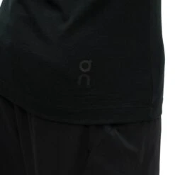 On Running On Merino Long-T Shirt Met Lange Mouwen - Zwart 16 On Running On Merino Long-T Shirt Met Lange Mouwen - Zwart -On Running on merino long t black 8 1392753