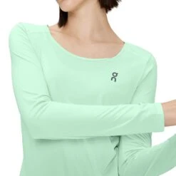 On Running On Performance Long-T Dames Shirt Met Lange Mouwen - Creek 10 On Running On Performance Long-T Dames Shirt Met Lange Mouwen - Creek -On Running on performance long t women running shirt creek 4 1427124