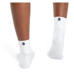 On Running On Performance Mid Dames Hardloopsokken - White & Ivory -On Running on performance mid sock women white ivory 2 1435283