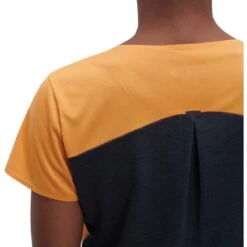 On Running On Performance-T Dames Hardloopshirt - Mango & Black 12 On Running On Performance-T Dames Hardloopshirt - Mango & Black -On Running on performance t women running shirt mango black 7 1297121