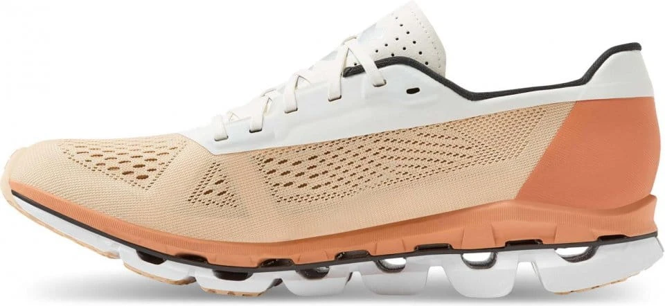 Hardloopschoen On Running Cloudboom Savannah/White 4 Hardloopschoen On Running Cloudboom Savannah/White - Afbeelding 4