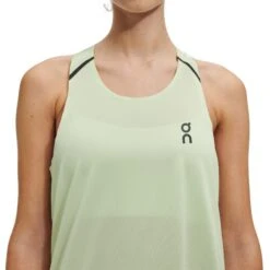 On Running On Tank-T Dames Hardloopshirt - Meadow & Glacier -On Running on tank t women running shirt meadow glacier 5 1153741