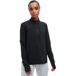 On Running On Trail Breaker Women Long Sleeve Running Shirt - Black