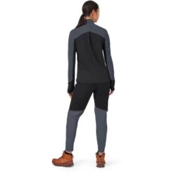 On Running On Trail Breaker Women Long Sleeve Running Shirt - Dark & Black -On Running on trail breaker women long sleeve running shirt dark black 4 949084