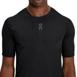 On Running On Ultra-T Hardloopshirt Heren - Zwart -On Running on ultra t running shirt men black 4 1516044