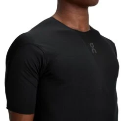 On Running On Ultra-T Hardloopshirt Heren - Zwart -On Running on ultra t running shirt men black 5 1516045