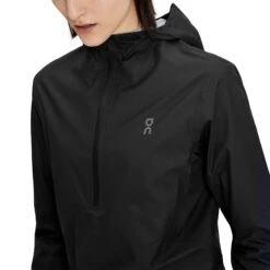 On Running On Waterproof Anorak Dames - Zwart -On Running on waterproof anorak women black 4 1430427